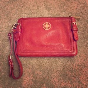 Tory Burch Burnt Orange/ Canyon color wristlet
